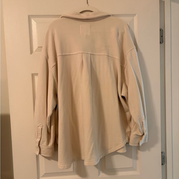 Aerie Cream button down Shirt - Picture 3 of 3